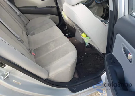 2010 Hyundai Elantra Gls z USA, uszkodzony, nr VIN KMHDU4AD0AU016302